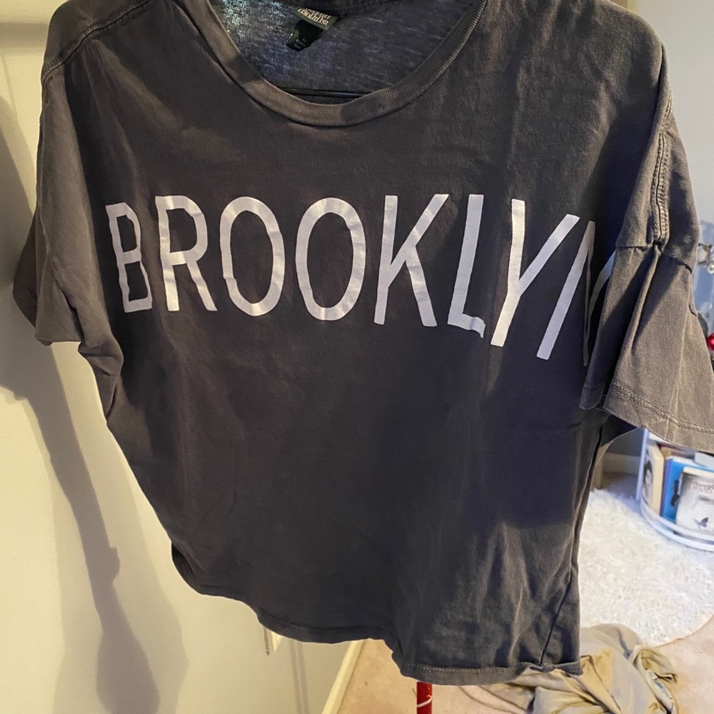 cropped brooklyn top